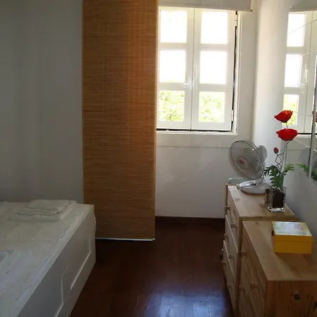 Simply Bairro Alto Apartment Lissabon